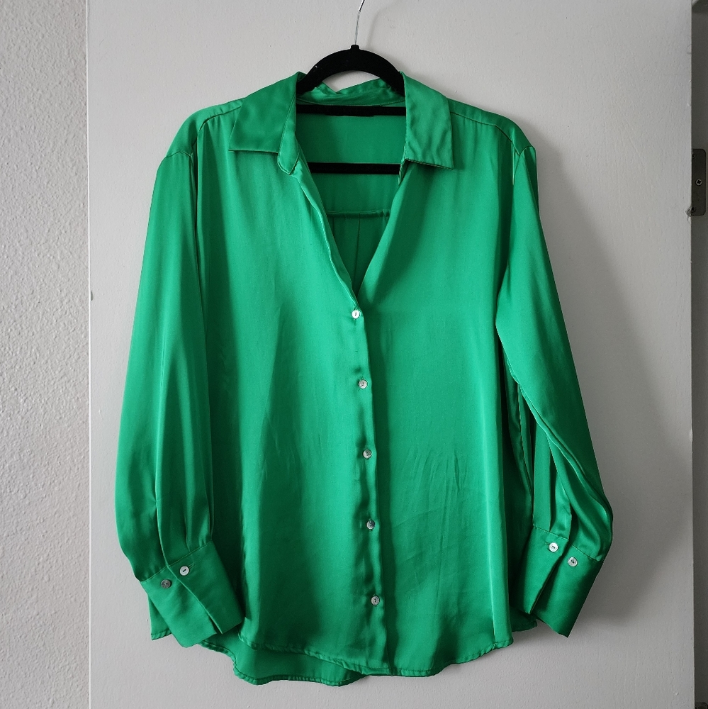 ZARA Kelly Green Satin Button Up Shirt